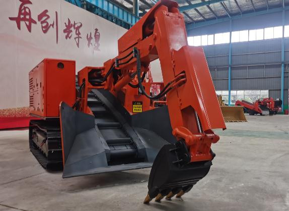 你知道扒渣機設(shè)備在哪些行業(yè)比較適用呢？