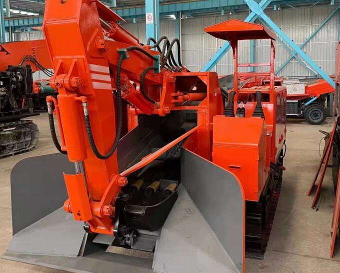 扒渣機(jī)為什么又被稱為挖掘式裝載機(jī)呢？